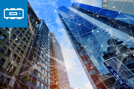 Wolkenkratzer, die in den Himmel wachsen, Netzwerklinien verbinden die Gebäude.